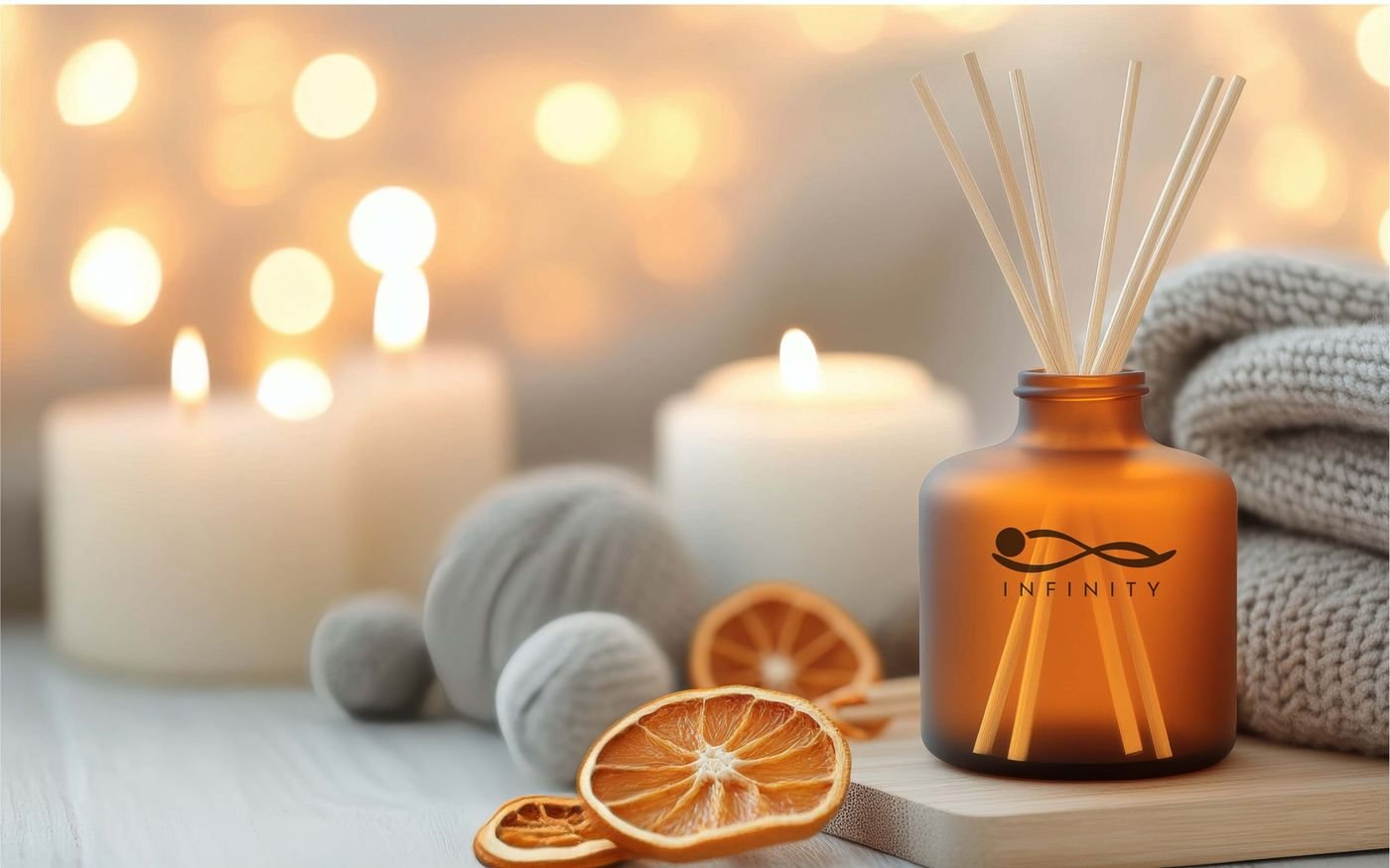 Room fragrance diffuser with reeds